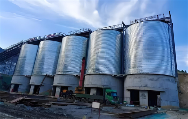 海东螺旋卷板仓施工现场